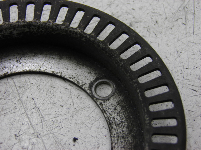 photo de FRONT ABS SENSOR HONDA FES S-WING SWING ABS 125 (2007 - 2015)