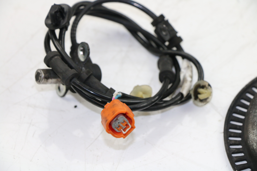 photo de FRONT ABS SENSOR HONDA SH 300 (2011) - Component detail