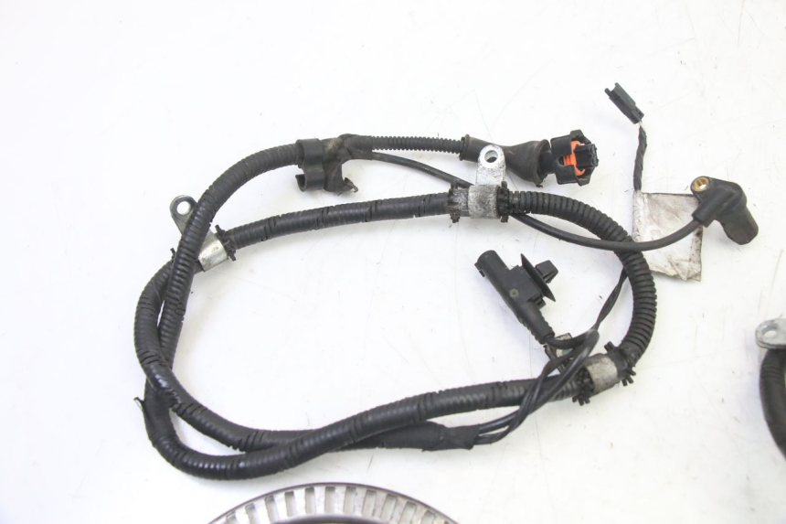 photo de FRONT ABS SENSOR PIAGGIO MP3 500 (2014 - 2016)