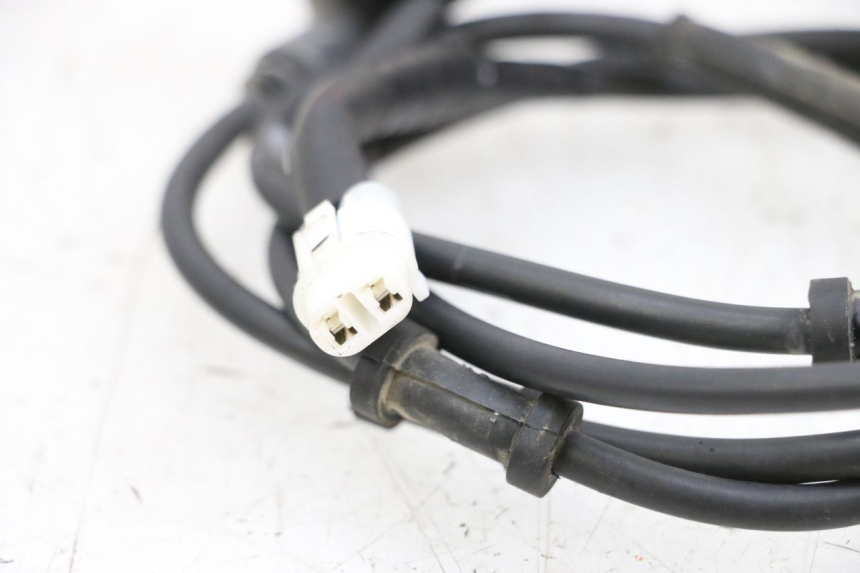 photo de FRONT ABS SENSOR YAMAHA MT-07 MT07 ABS 700 (2018 - 2020) - Alternative perspective