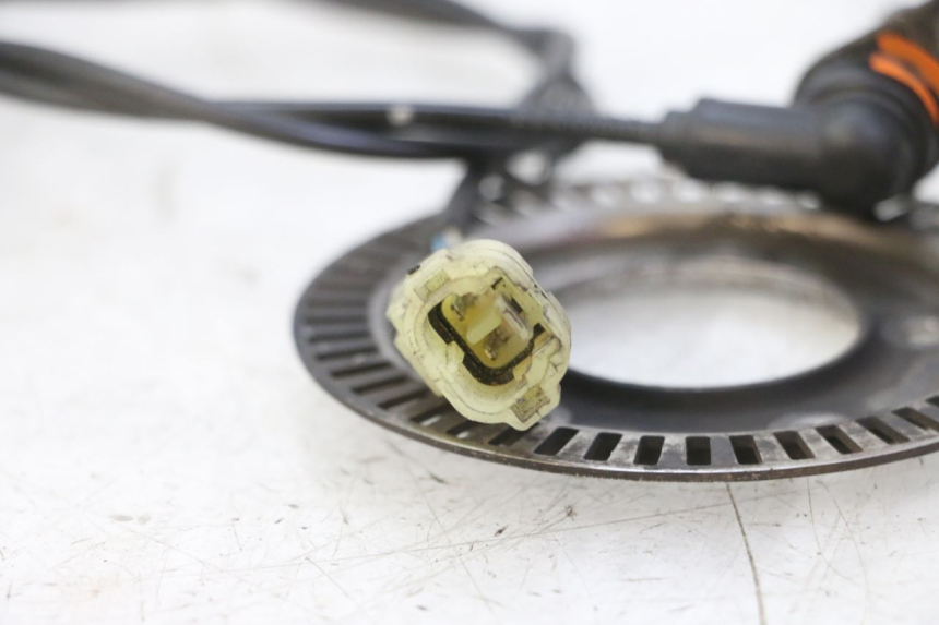 photo de FRONT ABS SENSOR PEUGEOT SATELIS 125 (2013 - 2018)