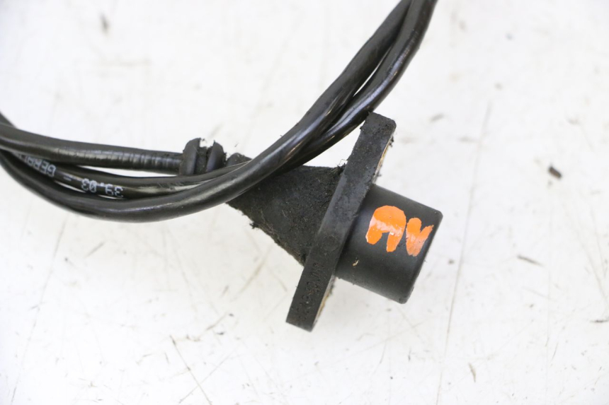 photo de FRONT ABS SENSOR PEUGEOT SATELIS 125 (2006 - 2009)