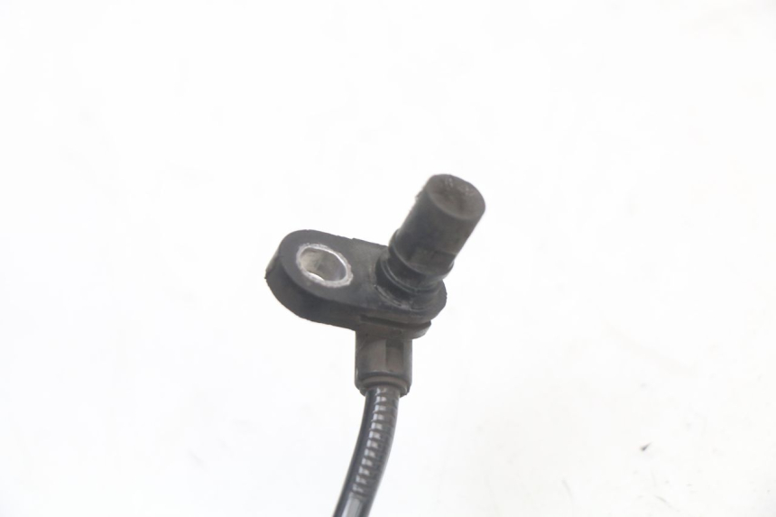 photo de FRONT ABS SENSOR SUZUKI BURGMAN 125 (2018 - 2021)