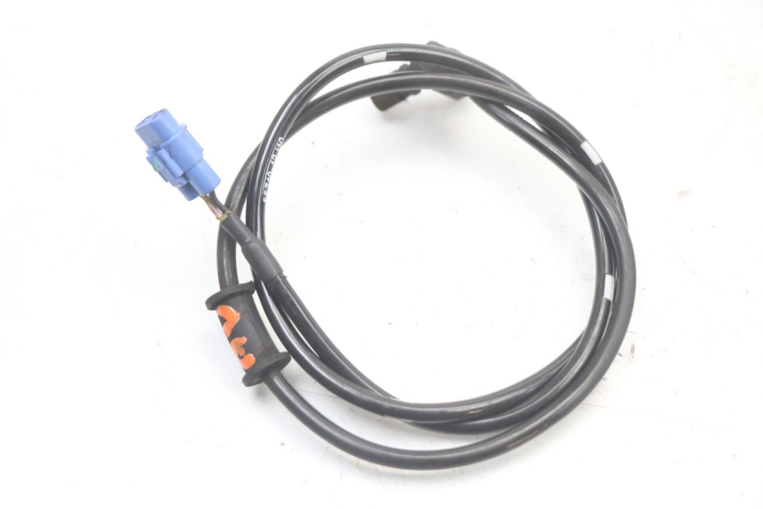 photo de FRONT ABS SENSOR SUZUKI BURGMAN 125 (2018 - 2021)