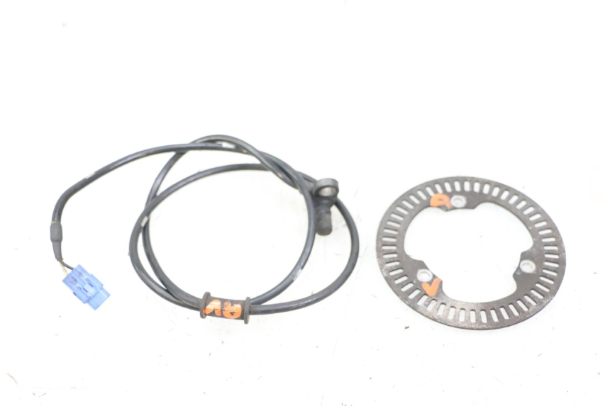 photo de FRONT ABS SENSOR SUZUKI BURGMAN 125 (2015 - 2017)