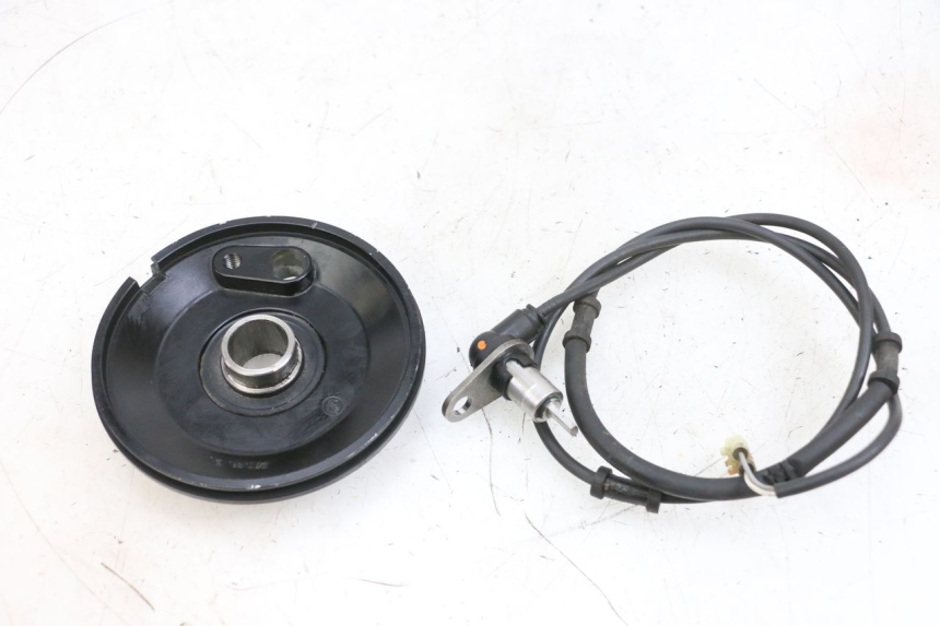 photo de FRONT ABS SENSOR YAMAHA TDM ABS 900 (2002 - 2014)