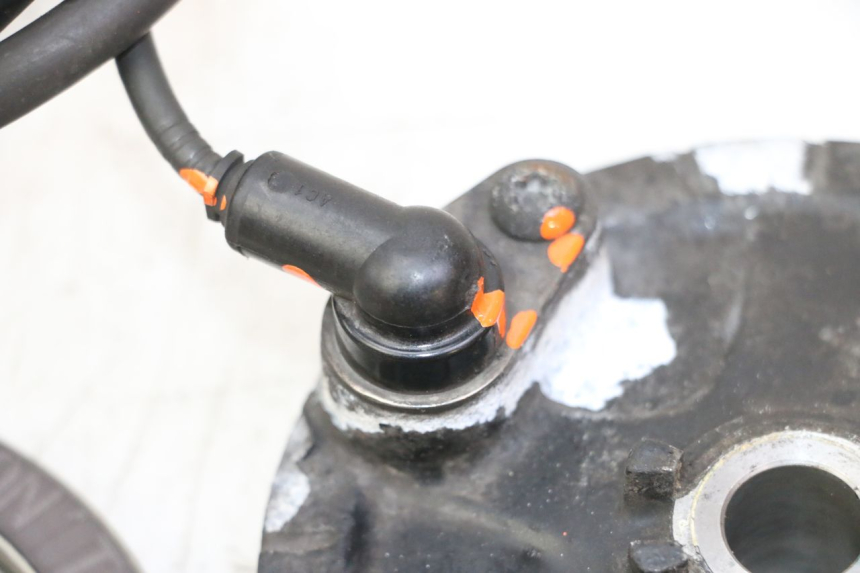 photo de FRONT ABS SENSOR YAMAHA X-MAX XMAX 125 (2010 - 2014)