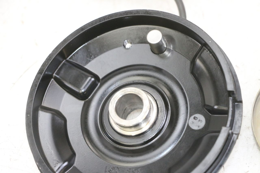 photo de FRONT ABS SENSOR YAMAHA XJ6 ABS 600 (2008 - 2016)