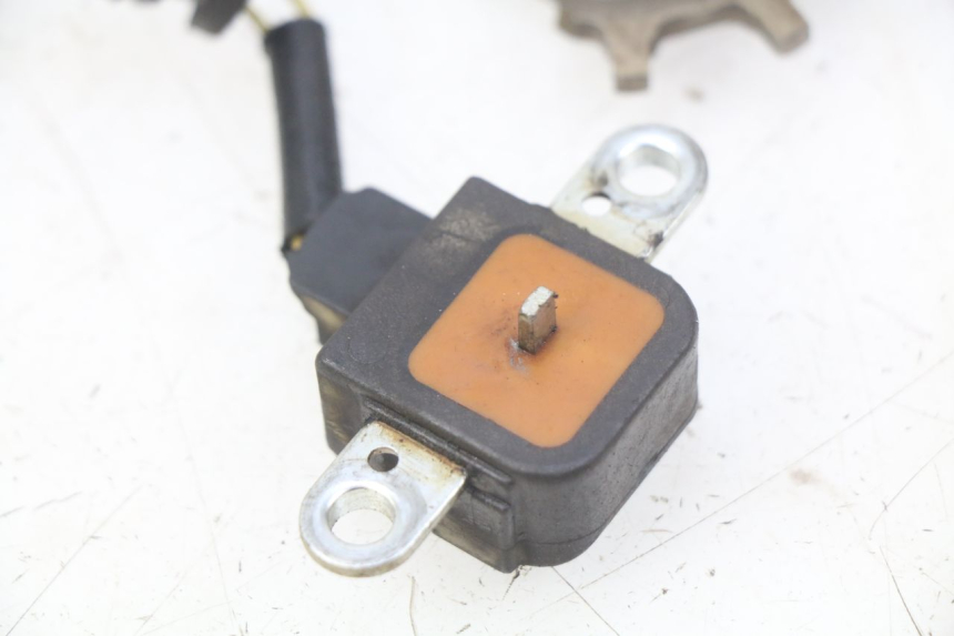 photo de IGNITION SENSOR HONDA CBF 500 (2004 - 2007)