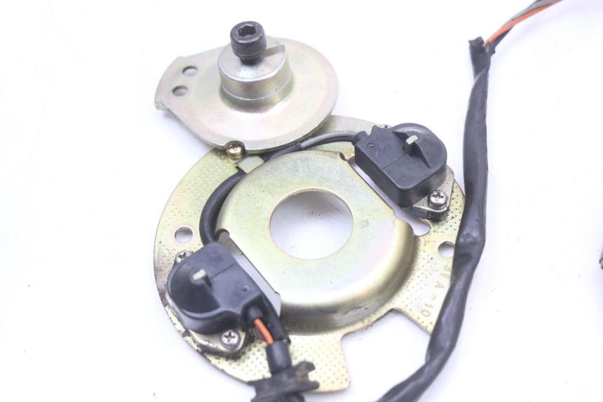 photo de IGNITION SENSOR YAMAHA XJ F 900 (1983 - 1994)