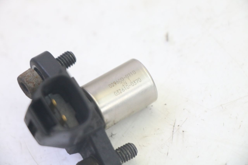 photo de CAMSHAFT SENSOR SUZUKI BURGMAN EXECUTIVE ABS 650 (2006 - 2012) - Technical close-up