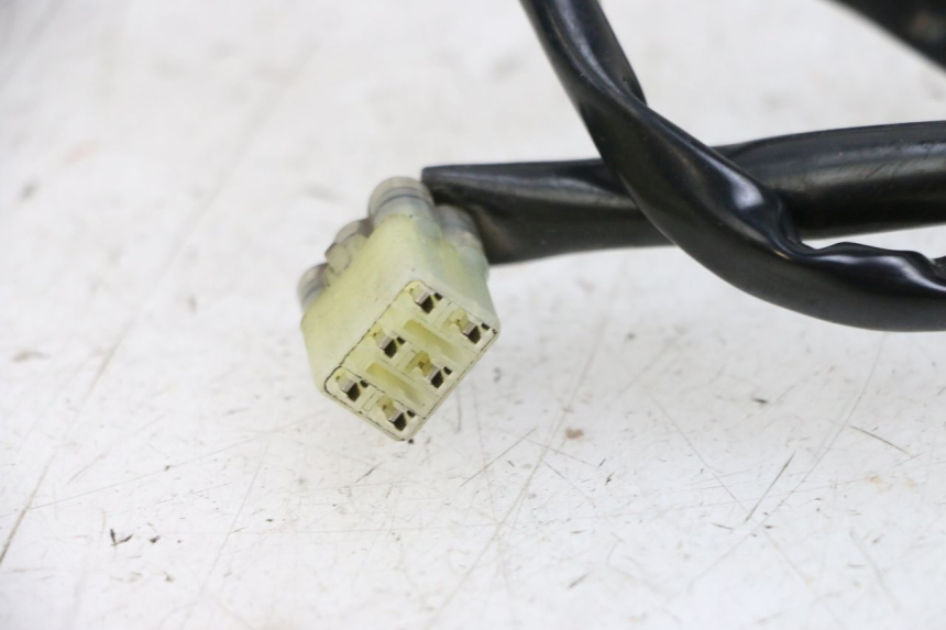 photo de NEUTRAL POSITION SENSOR YAMAHA FJR ABS 1300 (2006 - 2012) - Alternative perspective