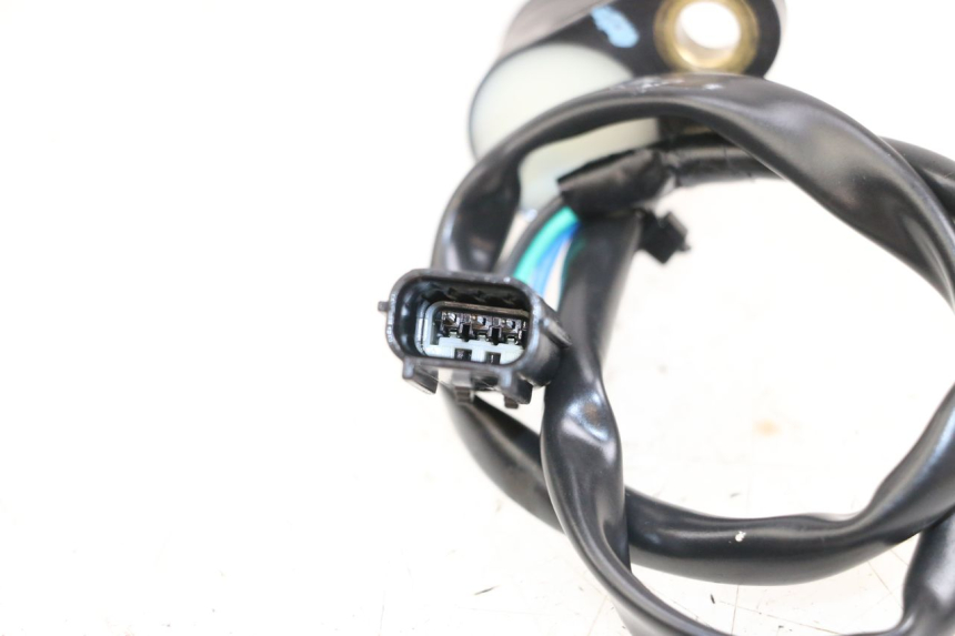 photo de NEUTRAL SENSOR KAWASAKI NINJA 400 (2018 - 2023) - Alternative perspective