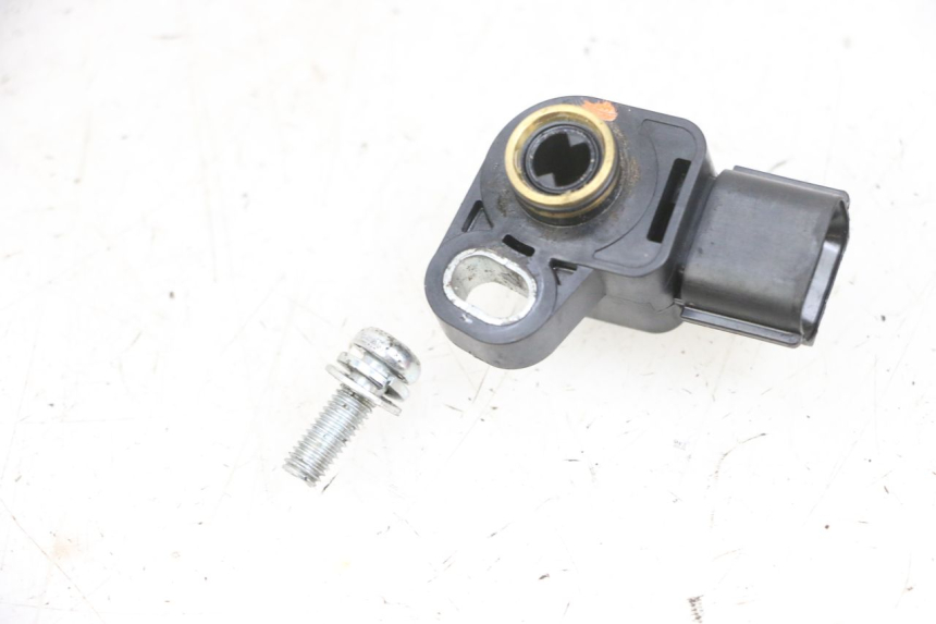 photo de TPS SENSOR PEUGEOT KISBEE 4T 50 (2018 - 2022) - Technical close-up