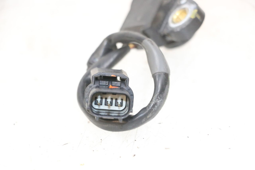 photo de ROLL LOCK POSITION SENSOR PIAGGIO MP3 500 (2016 - 2018) - Alternative perspective
