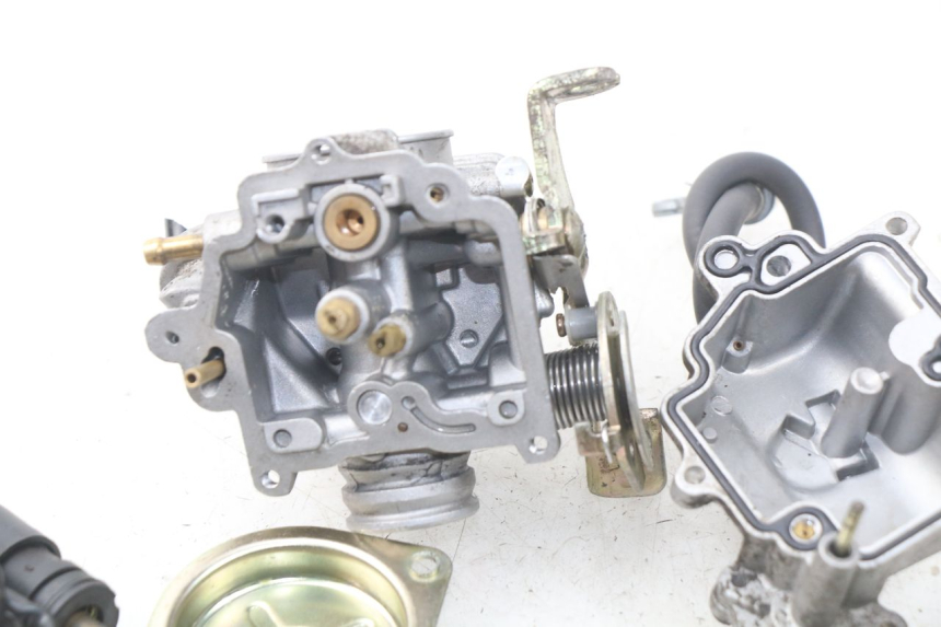 photo de CARBURETOR BAOTIAN TRAVEL SPIRIT 50 (2010 - 2012)