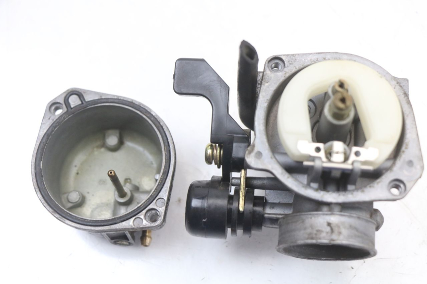 photo de CARBURETOR CCR DIRT BIKE 125