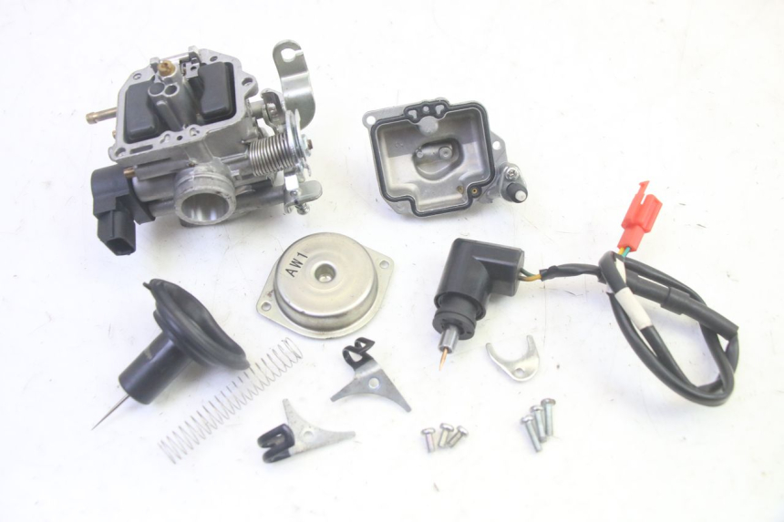 photo de CARBURETOR SYM CROX 4T 50 (2016 - 2023) - Surface and material condition