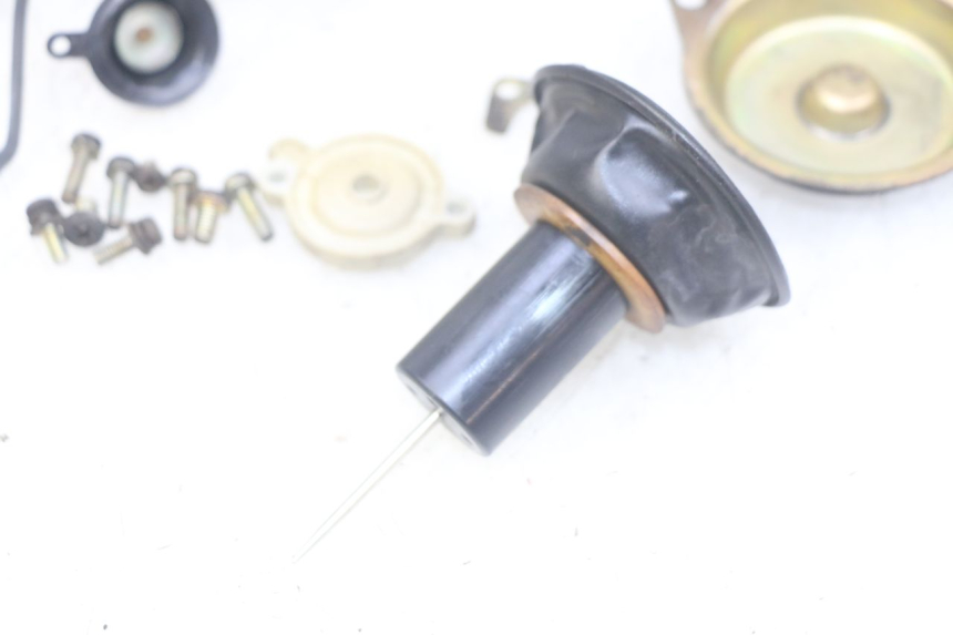 photo de CARBURETOR PEUGEOT ELYSEO 125 (1999 - 2004)