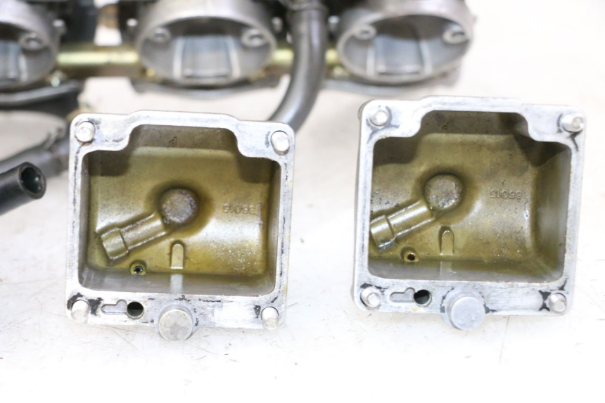 photo de CARBURETOR YAMAHA FJ 36Y 1100 (1984 - 1985)