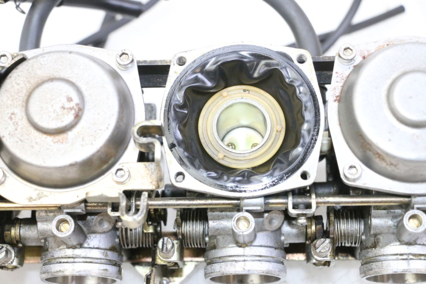 photo de CARBURETOR YAMAHA FJ 36Y 1100 (1984 - 1985)