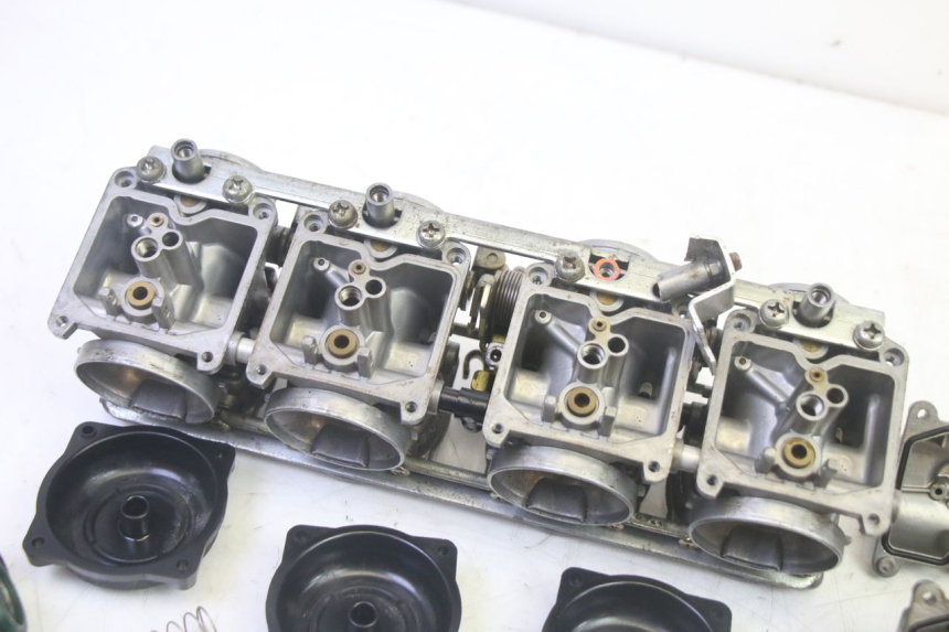 photo de CARBURETOR KAWASAKI GPZ RX 1000 (1986 - 1988) - Additional view of the item