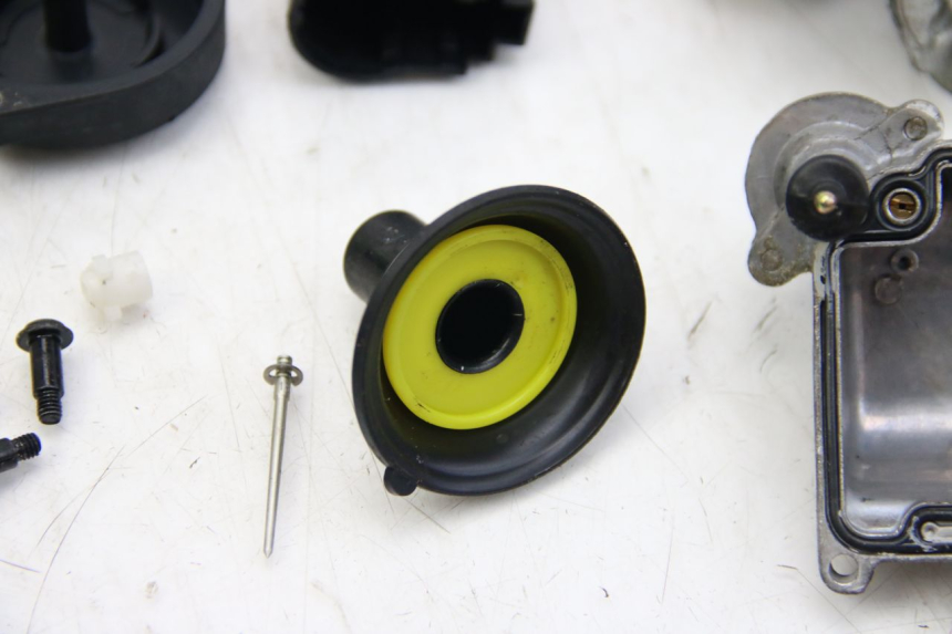 photo de CARBURETOR JM MOTORS EVOLIS 4T 50 (2018 - 2022)