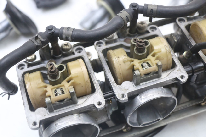 photo de CARBURETOR KAWASAKI GTR 1000 (1994 - 2004)