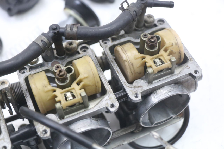 photo de CARBURETOR KAWASAKI GTR 1000 (1994 - 2004)