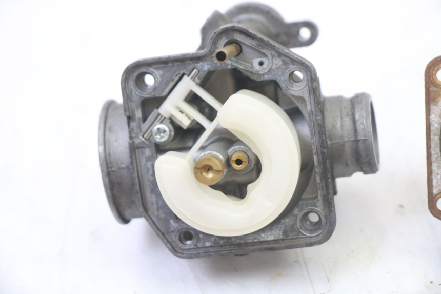 photo de CARBURETOR PEUGEOT KISBEE 2T 50 (2010 - 2017)