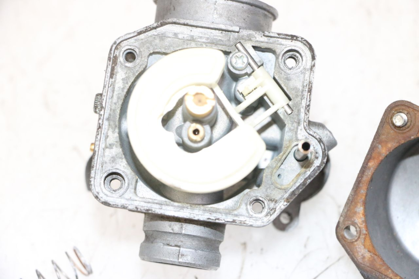 photo de CARBURETOR PEUGEOT KISBEE 2T 50 (2010 - 2017)