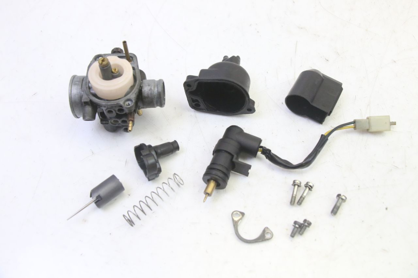 photo de CARBURETOR PEUGEOT KISBEE 2T 50 (2010 - 2017)