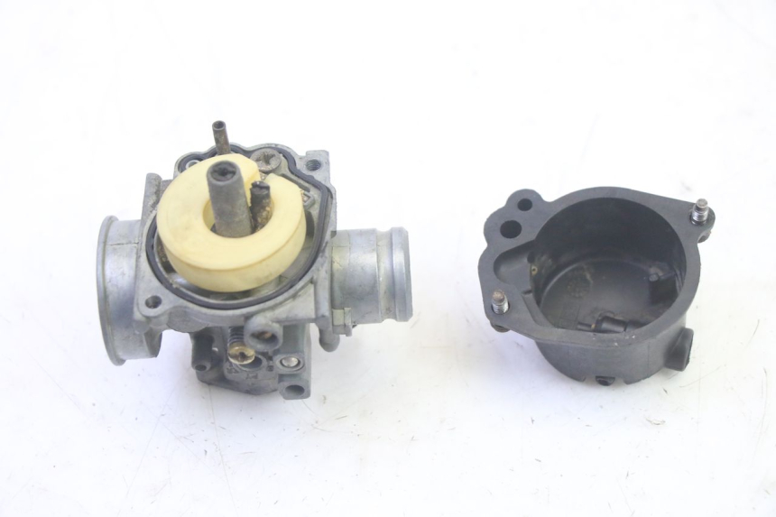 photo de CARBURETOR PEUGEOT LUDIX ONE 50 (2004 - 2006) - Checked used part