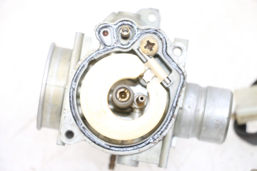 photo de CARBURETOR YAMAHA NEO'S NEOS 2T 50 (1998 - 2007) - High-resolution close-up
