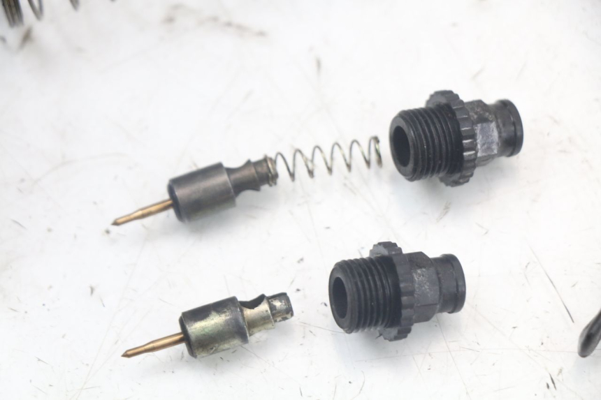 photo de CARBURETOR HONDA NTV DEAUVILLE 650 (1998 - 2001)