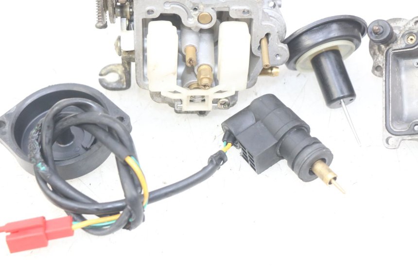 photo de CARBURETOR PEUGEOT KISBEE 4T 50 (2010 - 2017)