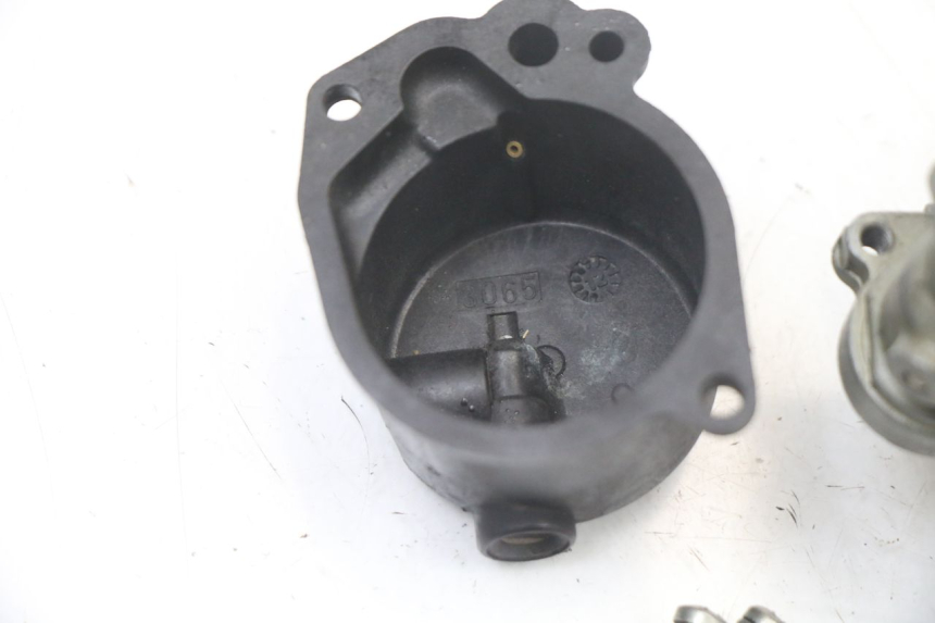 photo de CARBURETOR PEUGEOT TKR TREKKER FURIOUS 50 (2005 - 2014)