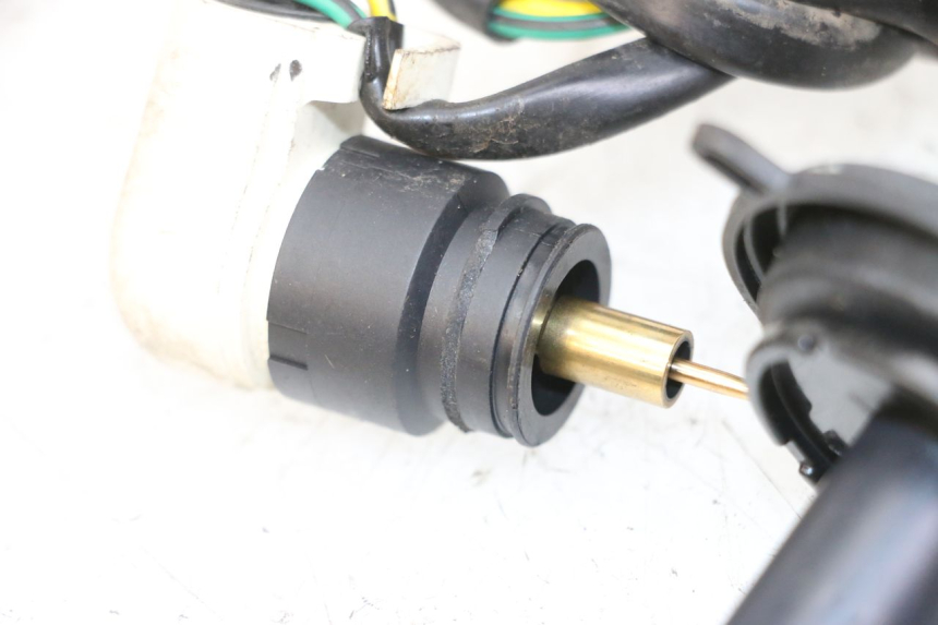 photo de CARBURETOR PEUGEOT TWEET 4T 50 (2014 - 2019)