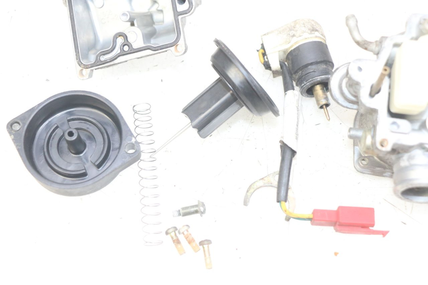 photo de CARBURETOR PEUGEOT V-CLIC VCLIC 50 (2007 - 2013)