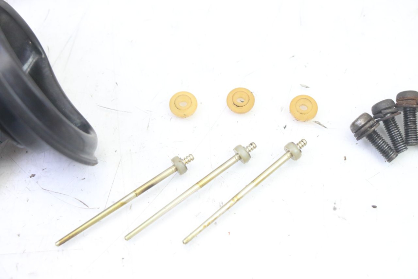 photo de CARBURETOR TRIUMPH SPRINT 900 (1995 - 1998)