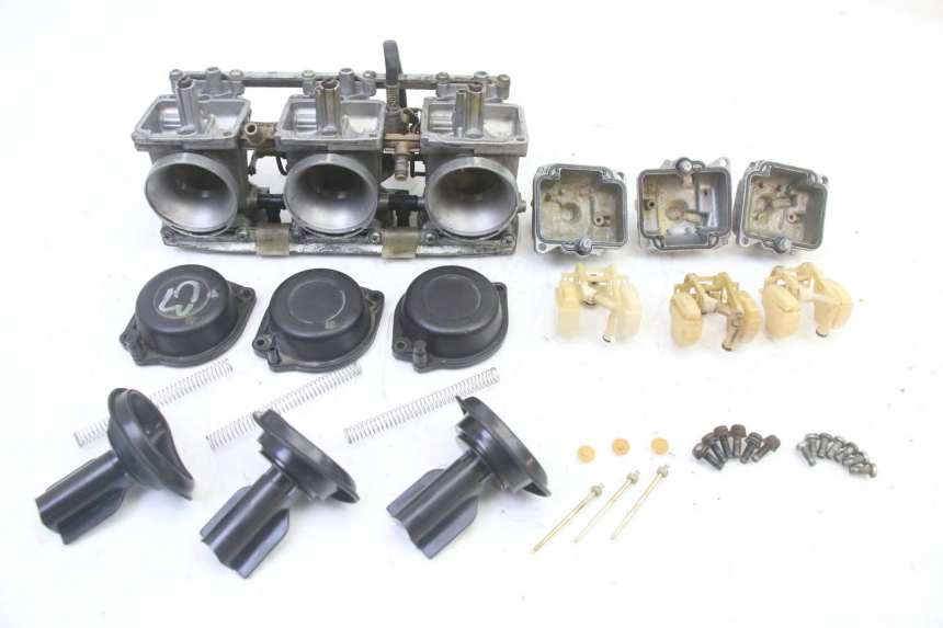 photo de CARBURETOR TRIUMPH SPRINT 900 (1995 - 1998)