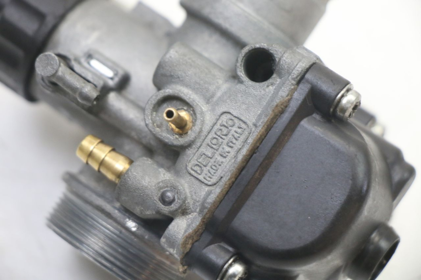 photo de CARBURETOR YAMAHA TZR 50 (2008 - 2016) - Alternative perspective