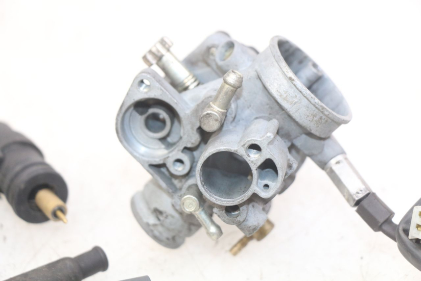 photo de CARBURETOR PIAGGIO VESPA PRIMAVERA 2T 50 (2013 - 2018) - Additional view of the item
