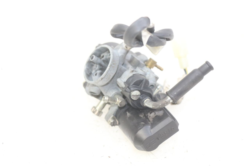 photo de CARBURETOR PIAGGIO VESPA PRIMAVERA 2T 50 (2013 - 2018) - Alternative perspective