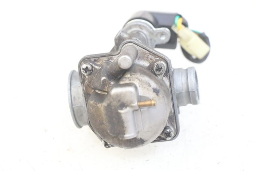 photo de CARBURETOR PEUGEOT VIVACITY NEW 2T 50 (2008 - 2017) - Zoom on usage condition