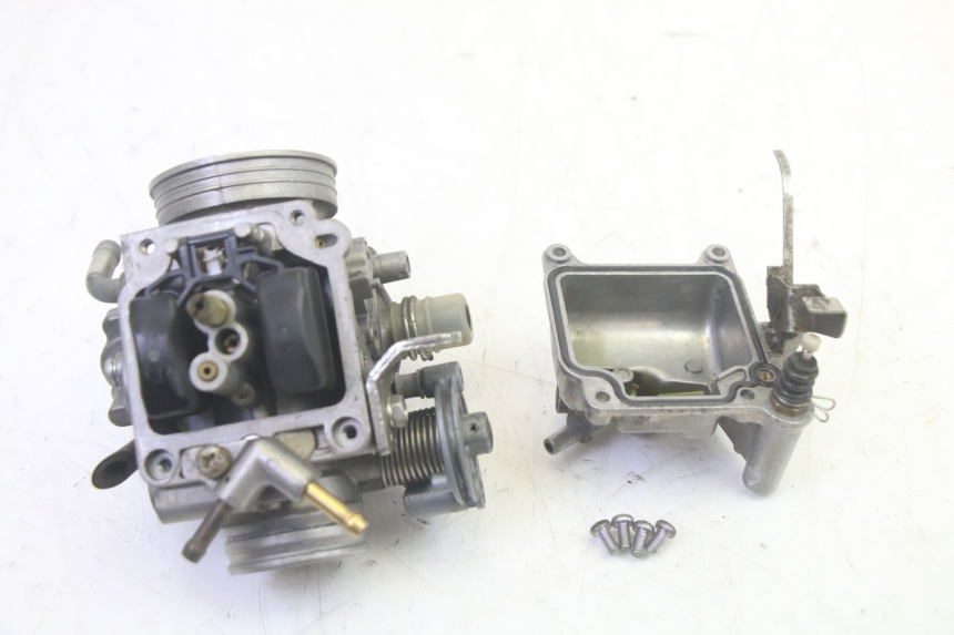 photo de CARBURETOR PIAGGIO XEVO - X EVO 125 (2007 - 2016) - Surface and material condition