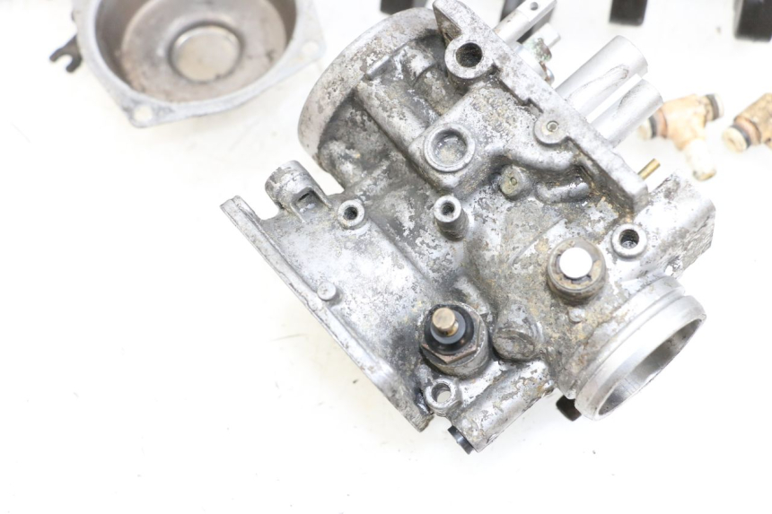 photo de CARBURETOR YAMAHA XJ F 900 (1983 - 1994)