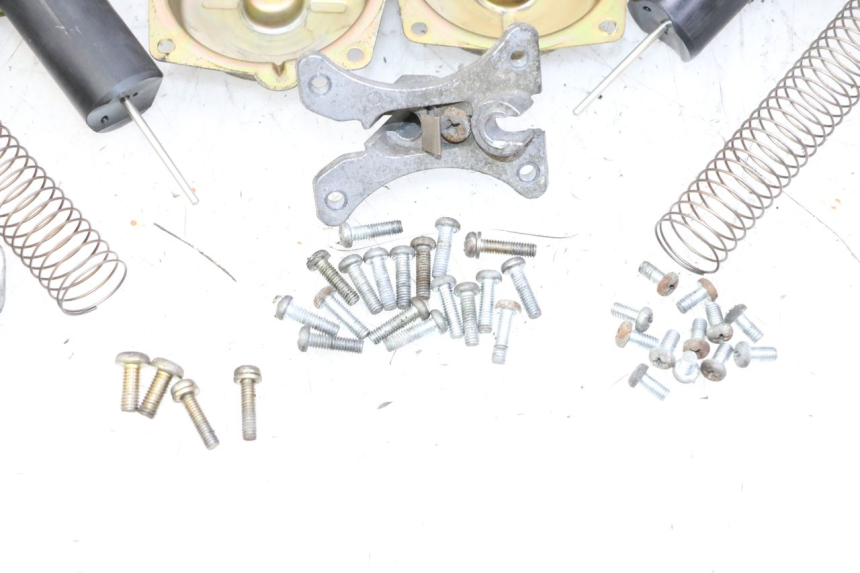 photo de CARBURETOR YAMAHA XJN DIVERSION 600 (2000 - 2003)