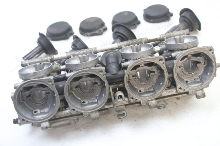 photo de CARBURETOR YAMAHA FZS FAZER 600 (2001 - 2003)