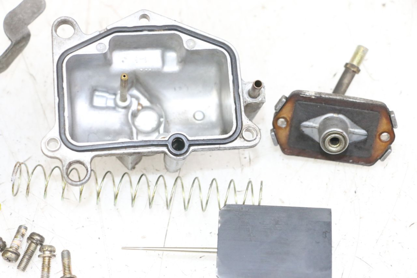 photo de CARBURETOR YAMAHA TDR DELTABOX 125 (1993 - 2003)